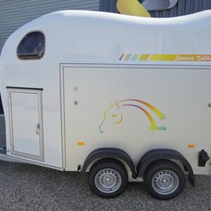 Van Cheval liberté, modèle modèle Gold One Aluline Summer édition avec sellerie